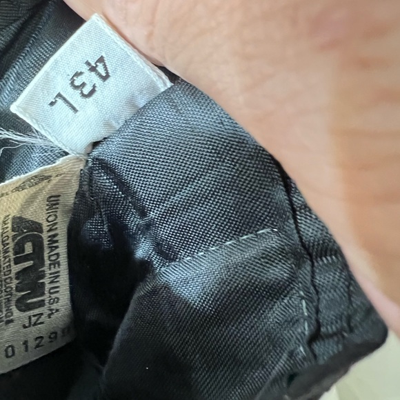 TOMMY HILFIGER MENS SPORTS BLAZER SIZE 43L TWO BUTTON FRONT. - Picture 11 of 11